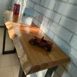 apropos de nous Console-bois-metal-chene