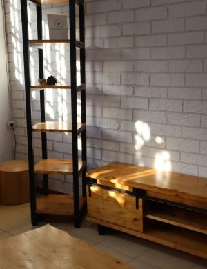Meuble etagere industriel