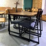 table de salle à manger RISO en bois massif et métal fabriquée en algérie