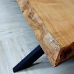 TABLE LIVE EDGE