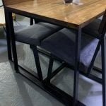 table de salle à manger Riso bois et métal fabriquée dans nos ateliers en Algérie
